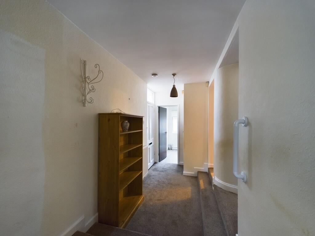 CAM02089G0-PR0409...