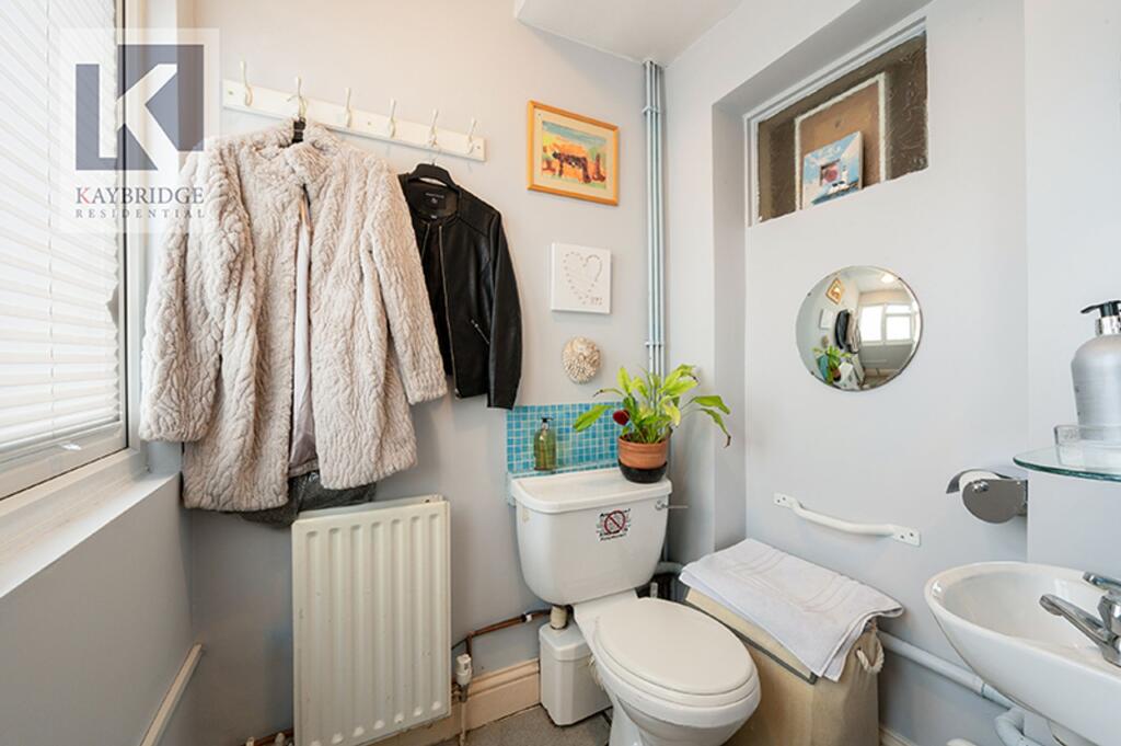 Boscombe Road KT4 8PL