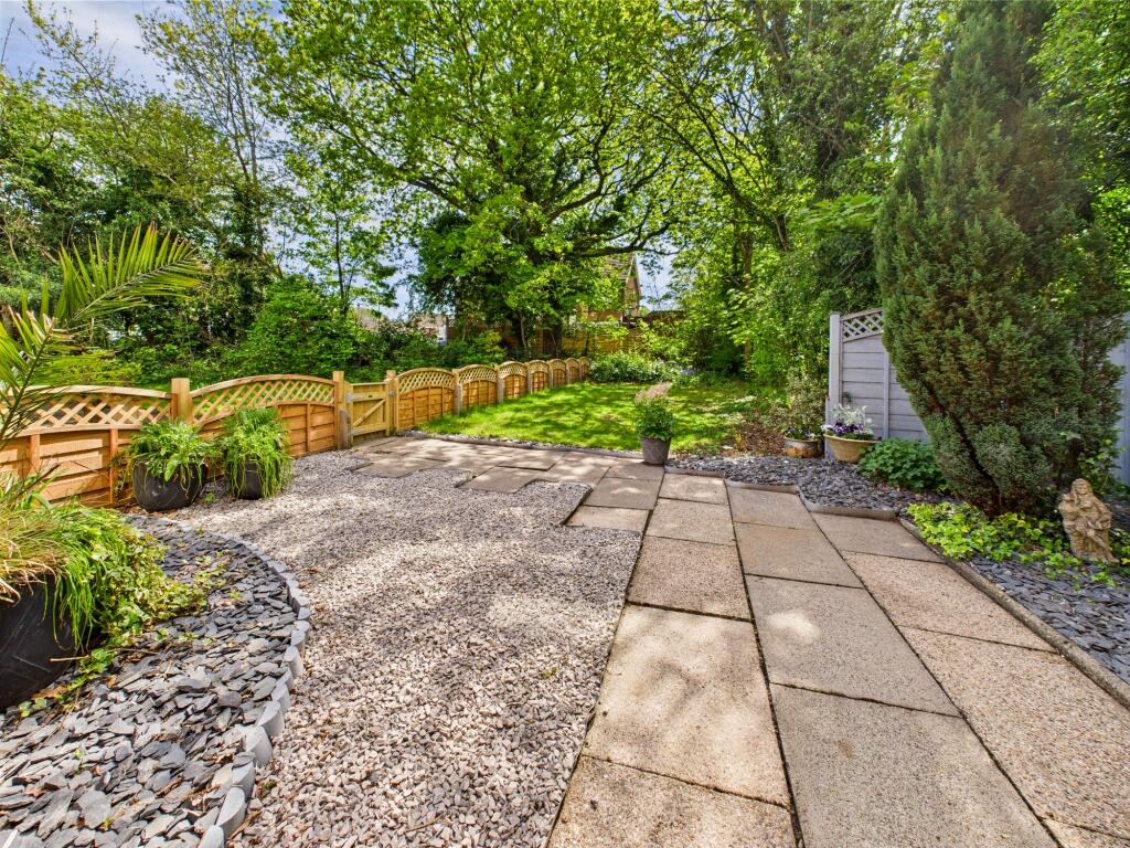 CAM05192G0-PR0053-STILL050