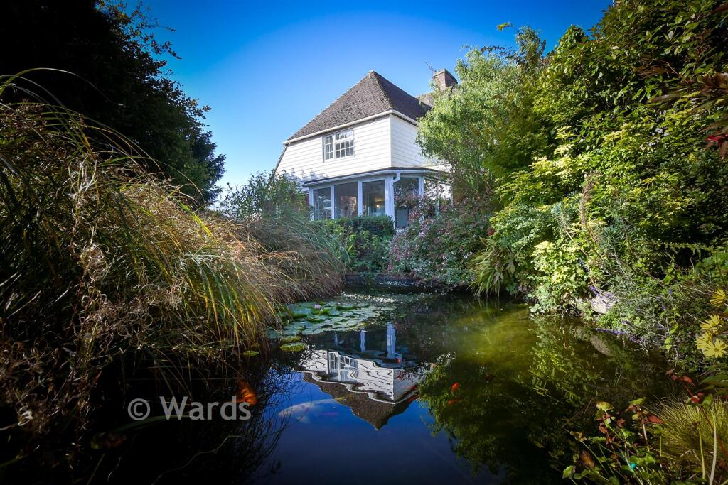 External Lifestyle Photograph