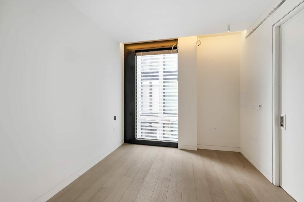 AWinship-9168-04-...