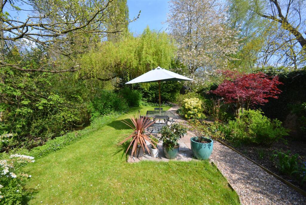 Garden 5.jpg
