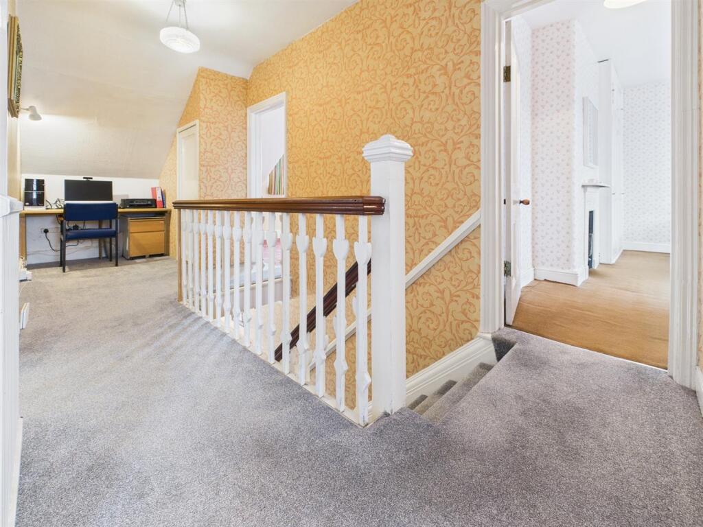 FIRST FLOOR STAIRS AND LANDING