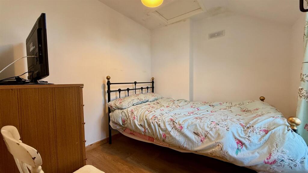 bed 2