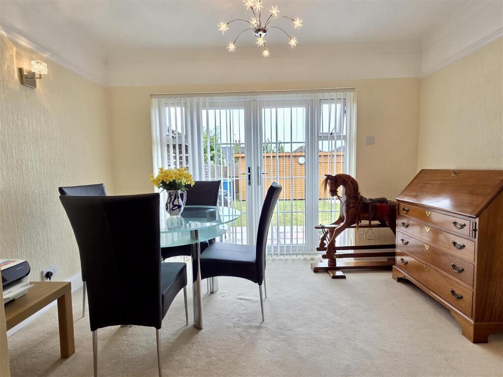 DINING AREA EXTENSION