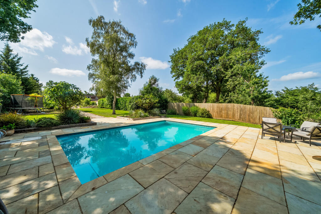 1310286-34-684c6a...