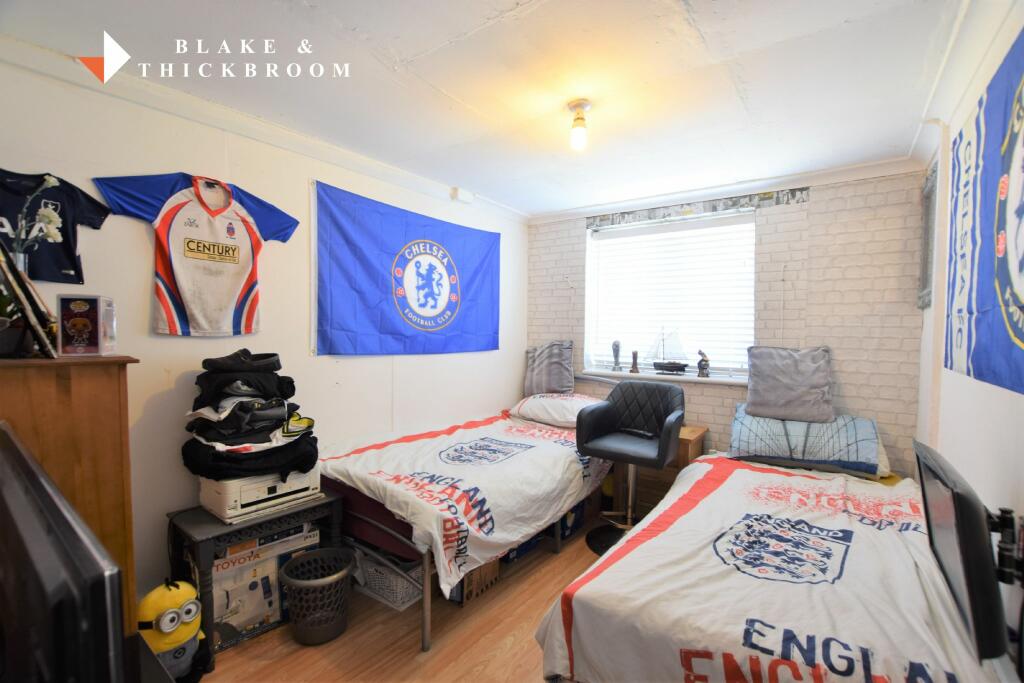 GROUND FLOOR BEDROOM