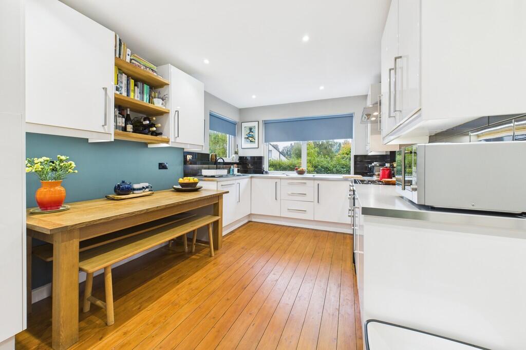 Kitchen / Dining ...