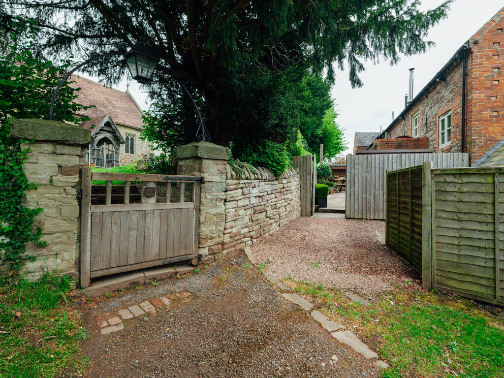 Access to garden.