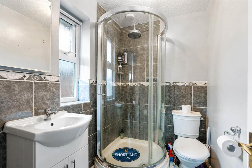 1 Ashfield Ave (10 of 28).jpg