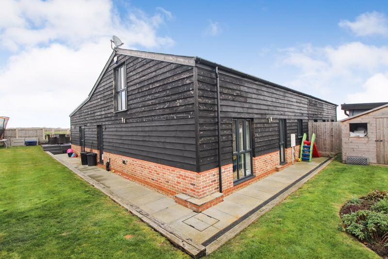 Rear&amp;Side Garden