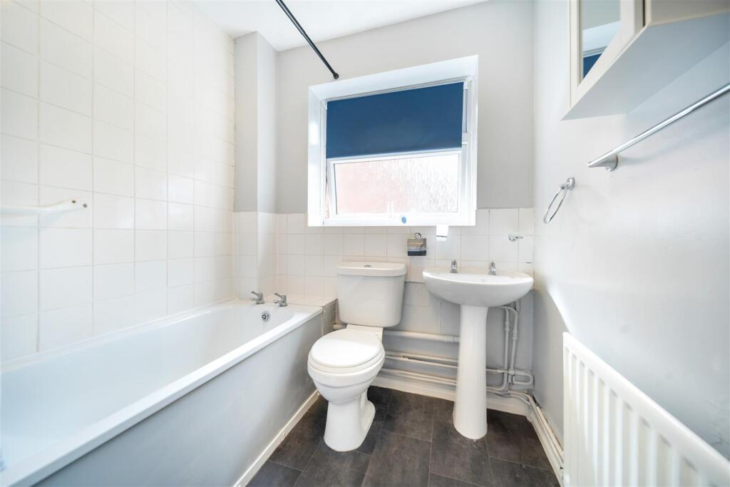 Winchester Way-10.jpg