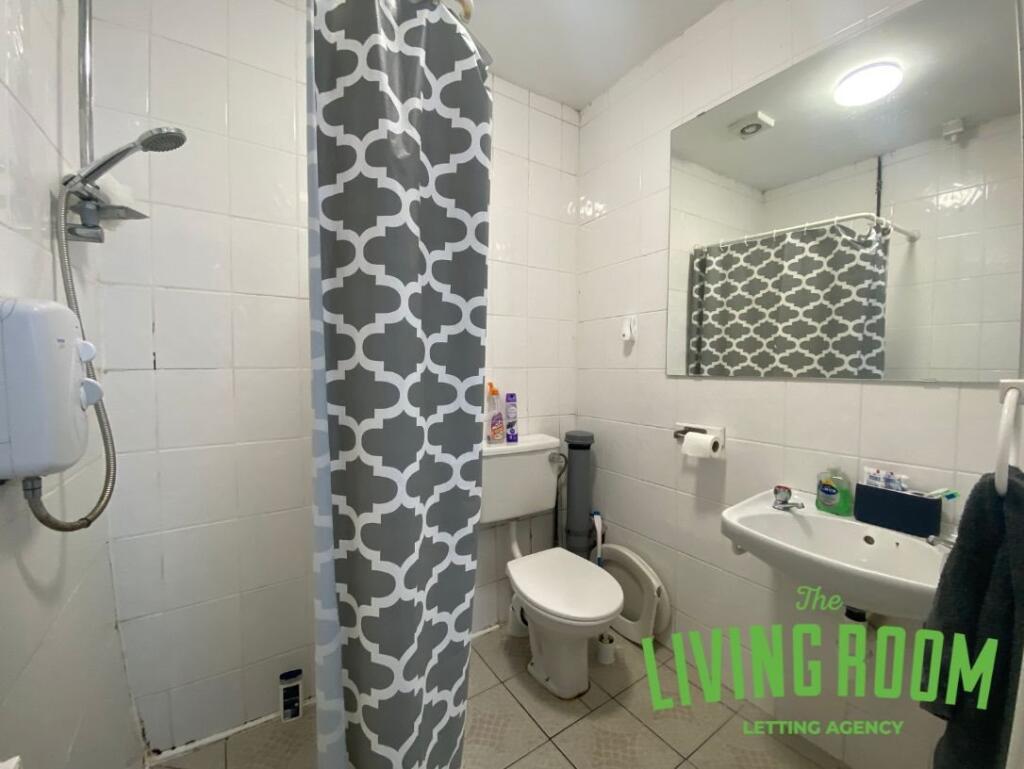 bathroom (3)
