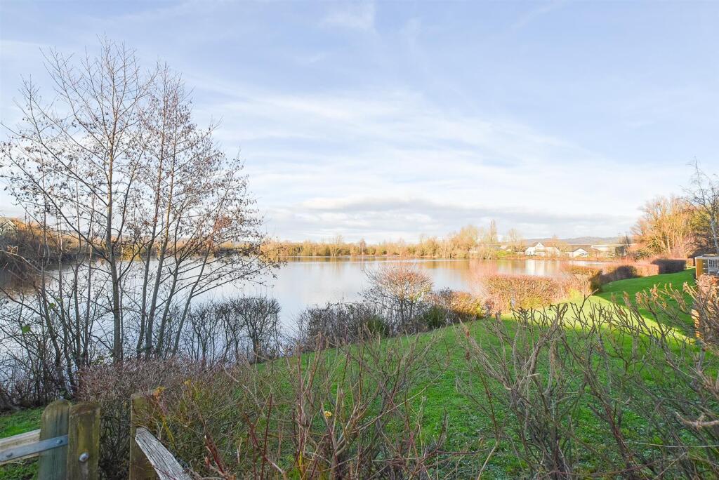 Lakeside Location.jpg