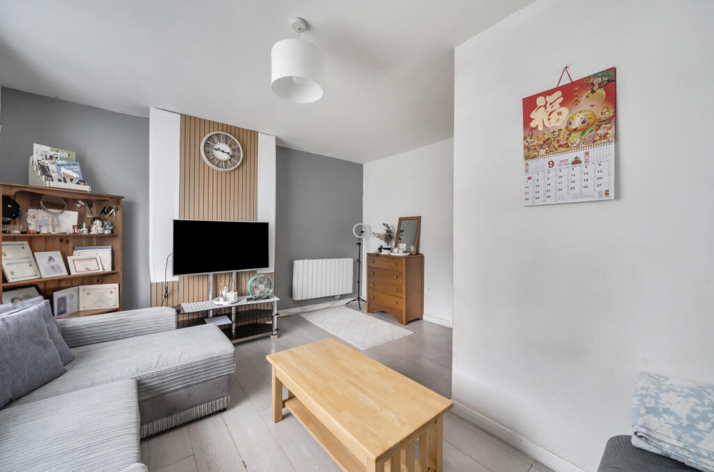 1355790-7-68cbcac...