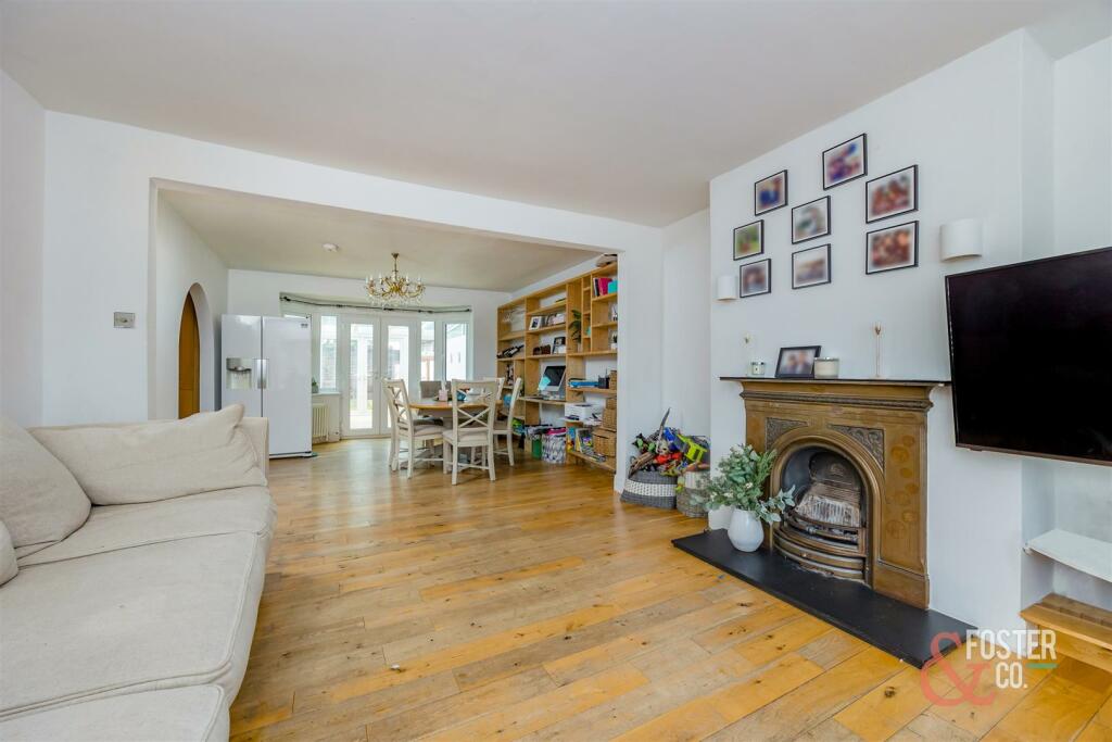 Kenton Road, 8-13.JPG