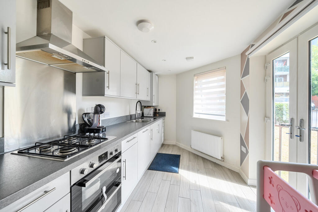 1317958-9-687623e...