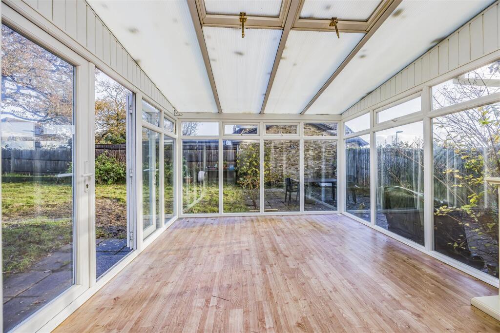 16 Brecon Close, New Milton-PorticoMarketing-O'Har