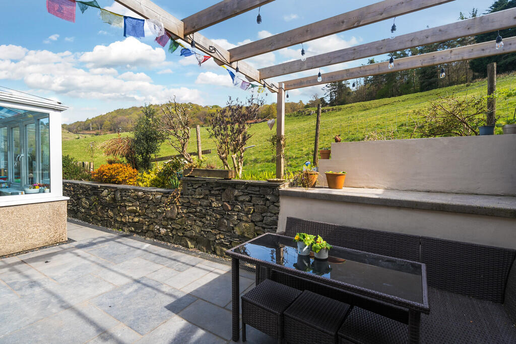 Rear Garden and V...
