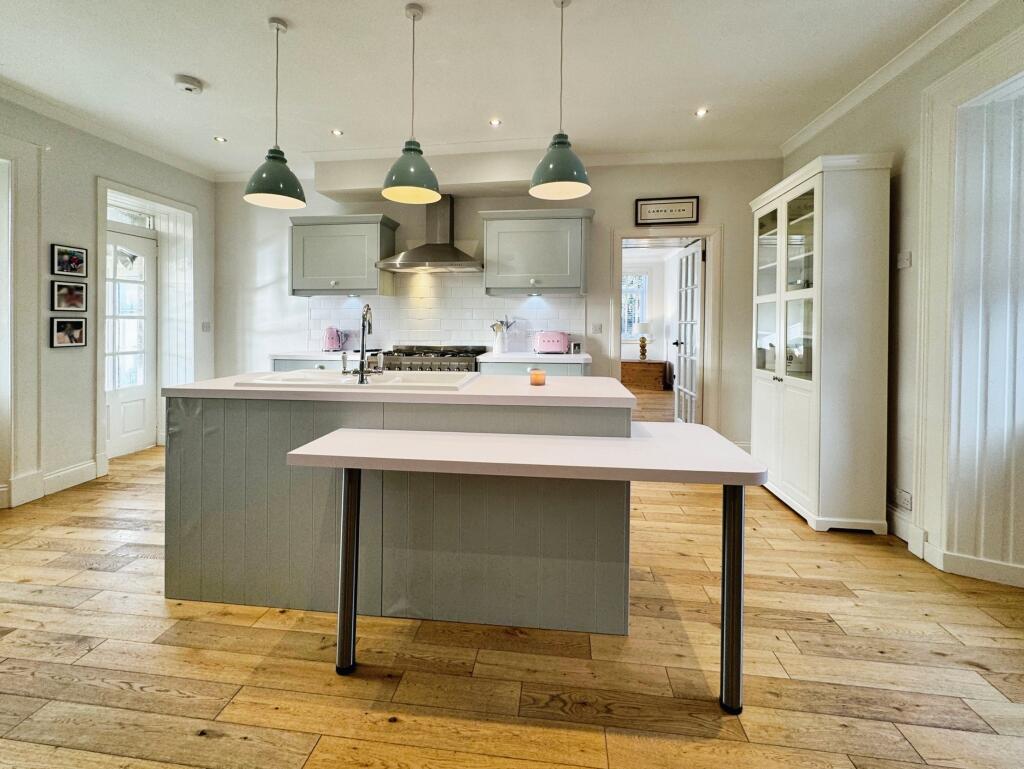 Dining Kitchen
