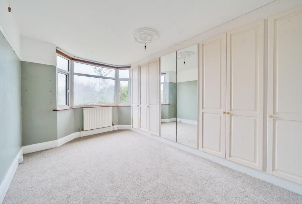 1364874-16-68e905...