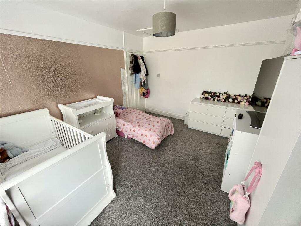 Bedroom 1 Aspect 2