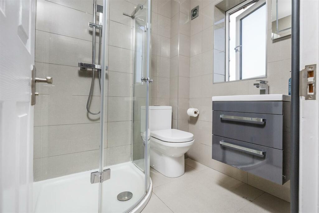 Bramleys Estate Agents - Chadwick Hall Gardens - M