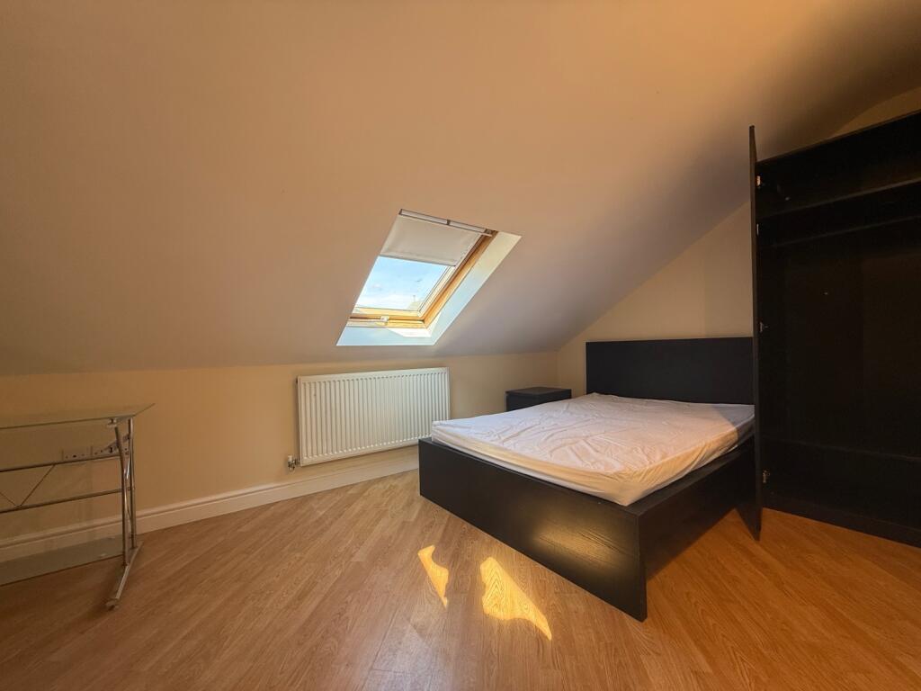Call 02920 668585 to secure your viewing _10