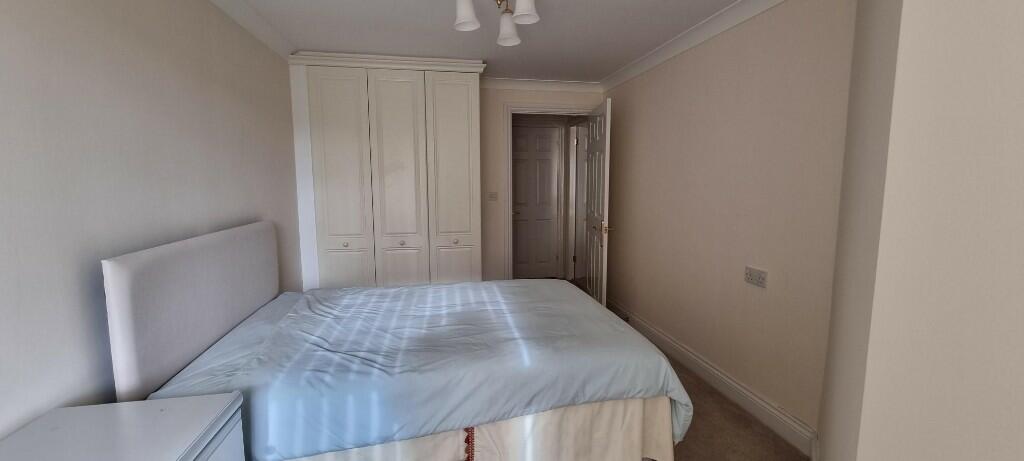 Flat 5