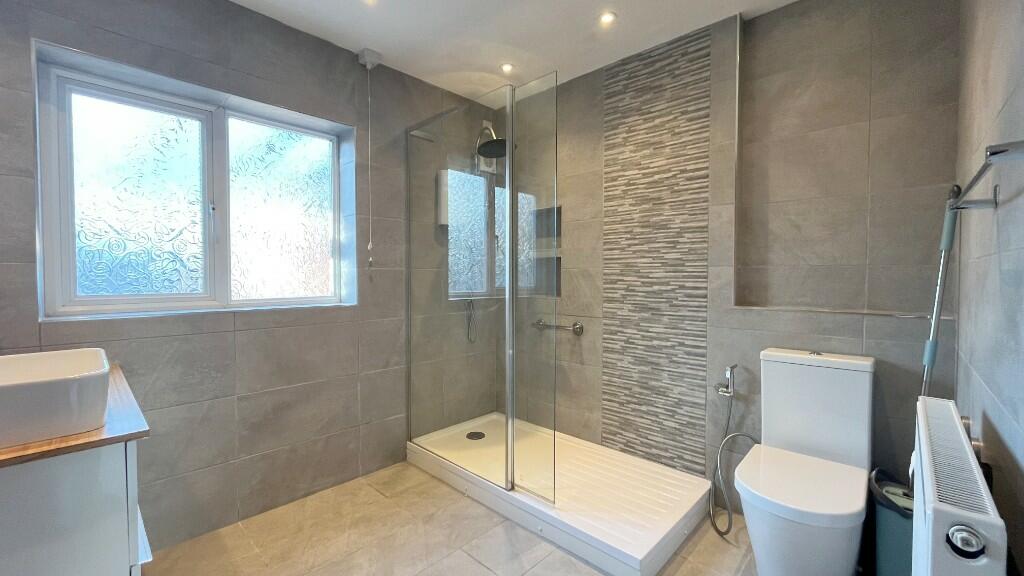 Guest Room Ensuite