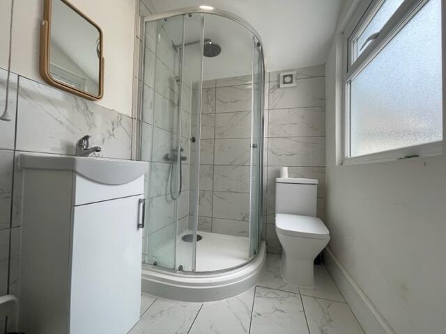 En-suite Bathroom