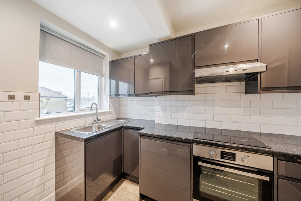 1382227-16-691719...