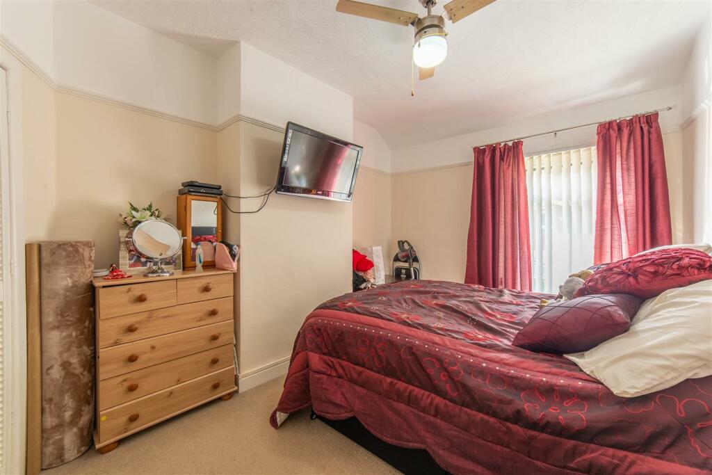 5 Gilwern Place-4.jpg