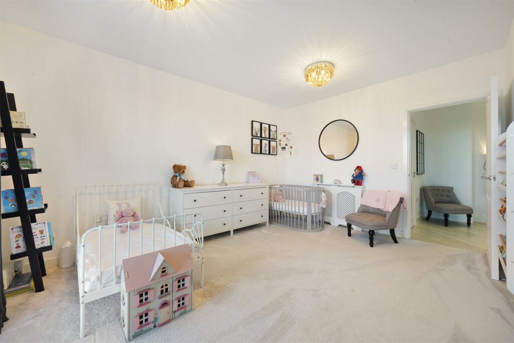 30 Garisson Heights - MTVvhJWmz073oRQ3fgNW.jpg