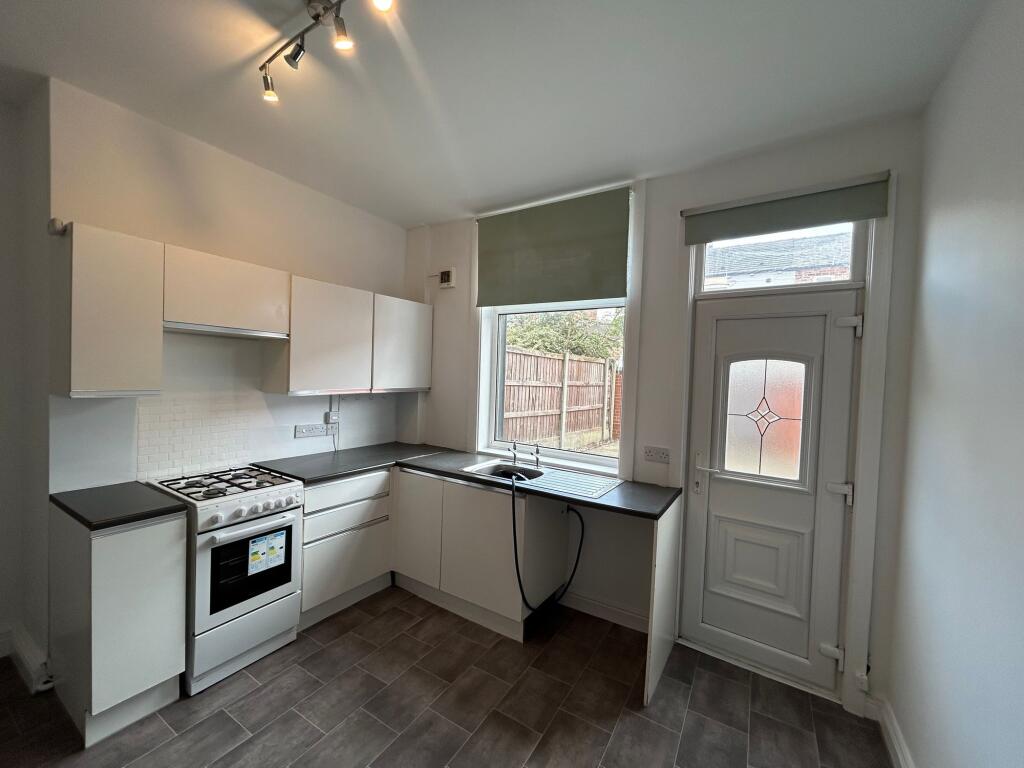 Kitchen/Dining Area