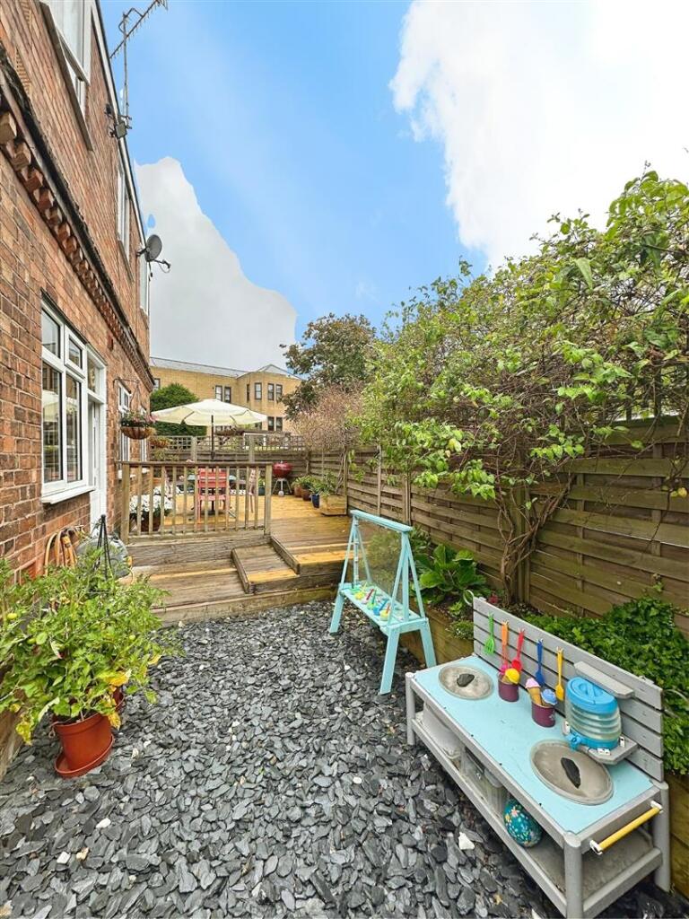 03d35bed--4E85-A69E-8270905AB06F-58724-0000145CC2C