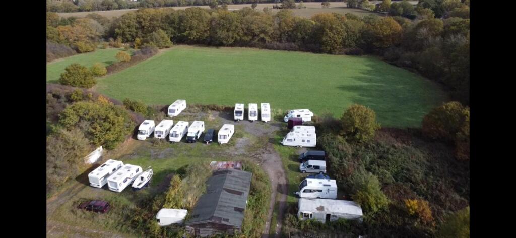 WhatsApp Image 2025-11-03 At 12.00.08 2e6b9815 T202511031205.jpg