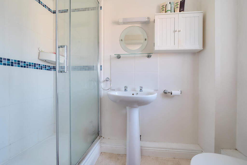 Ensuite Shower Room