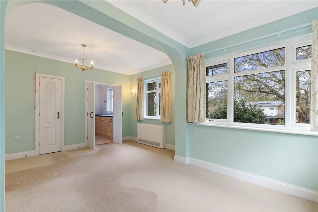 Living/Dining Room