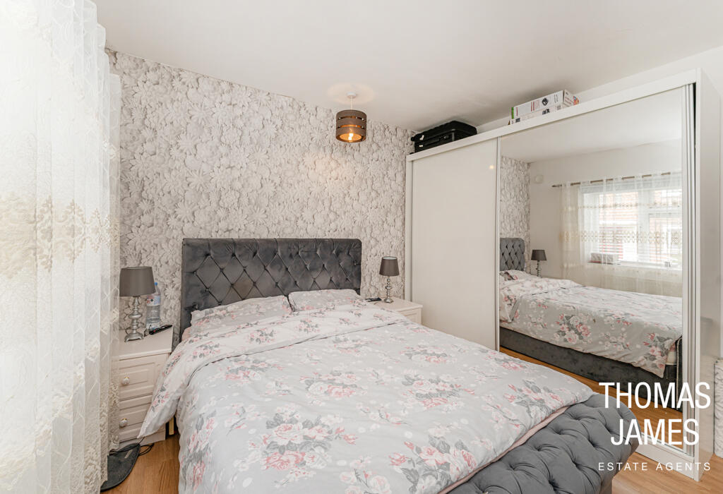 Grasmere Court, spacious double