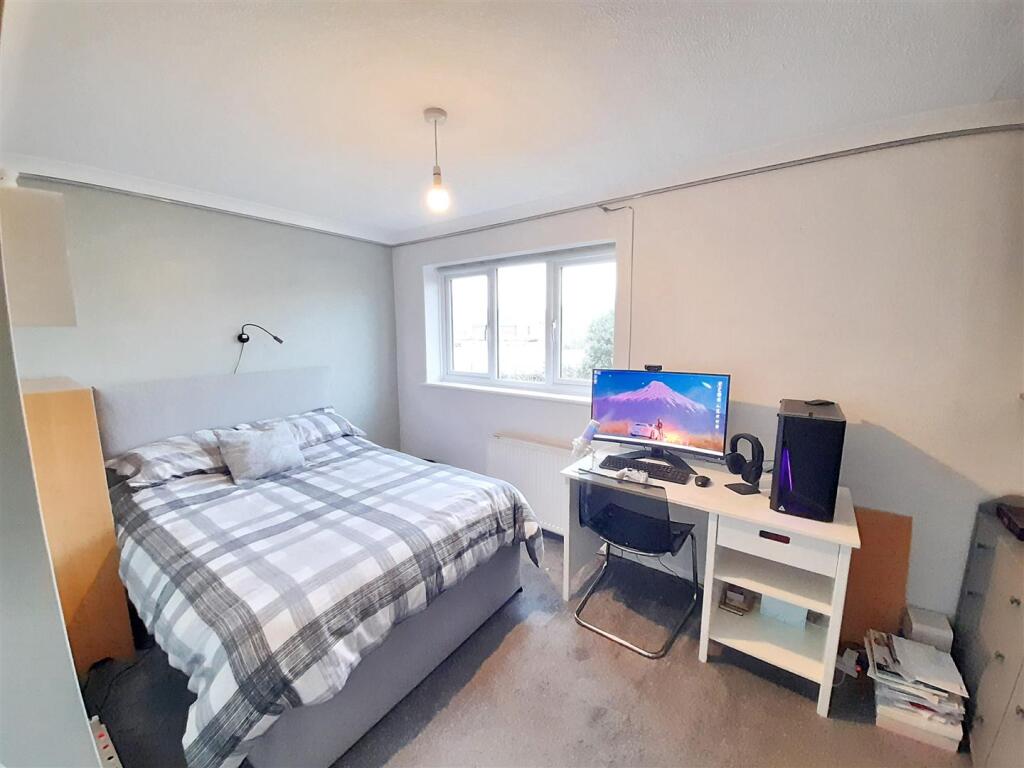 First-floor bedroom 2
