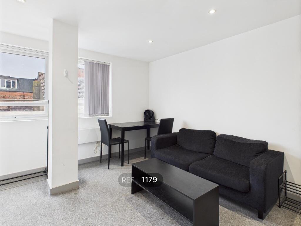 Kitchen / Living area