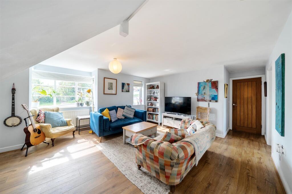 Annex Living Room