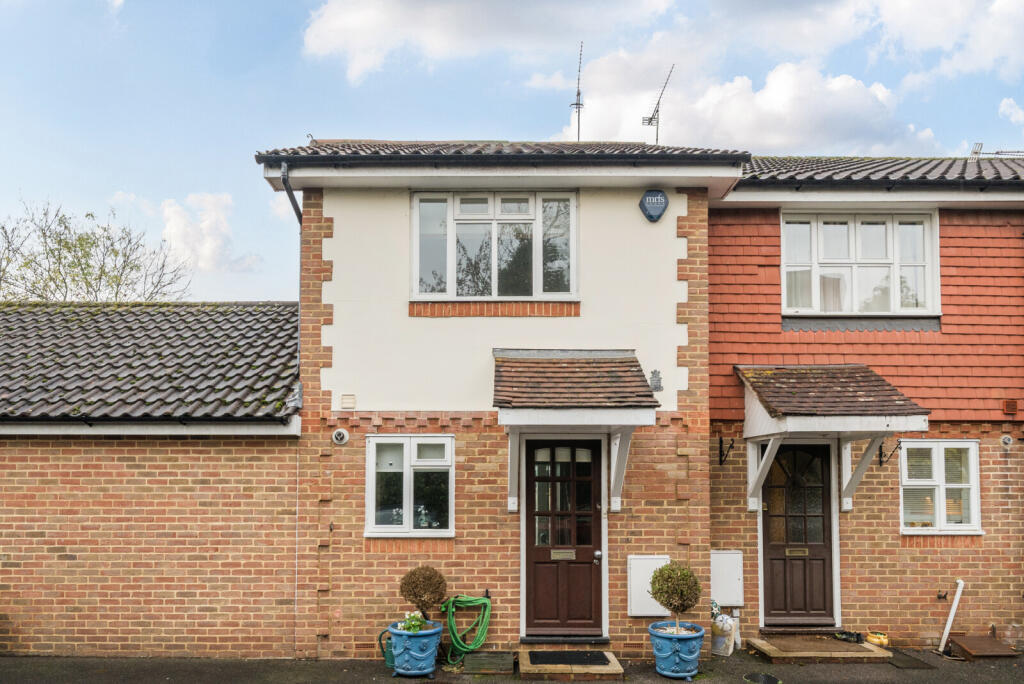 1380851-1-6917165...