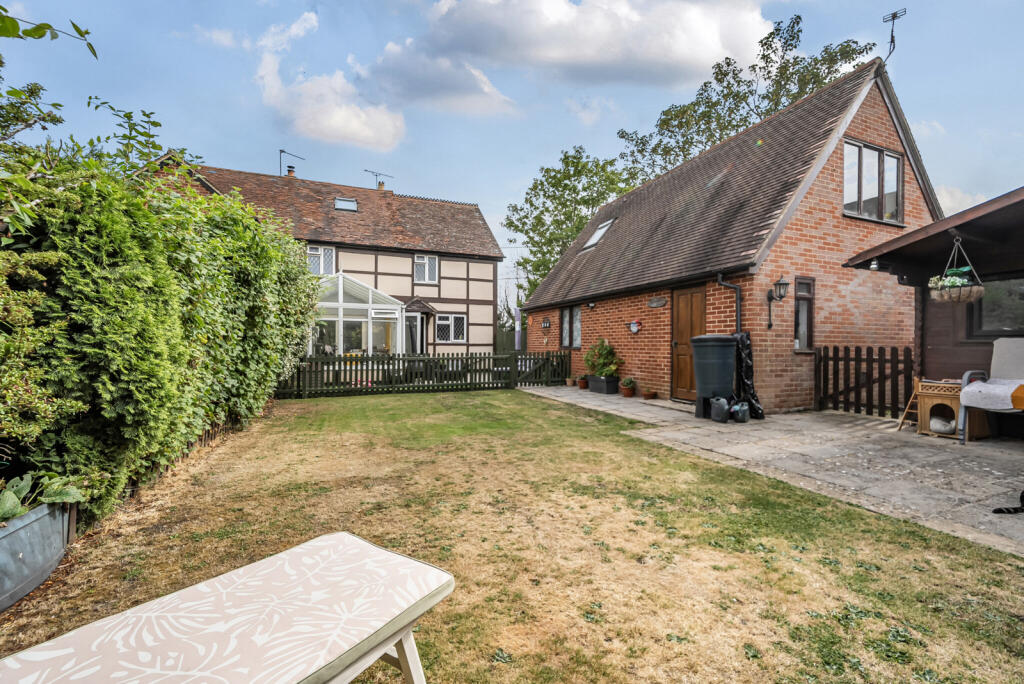 1330050-6-6883b70...