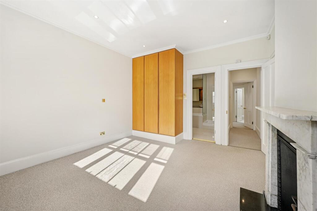 Brunswick Place (4).JPG