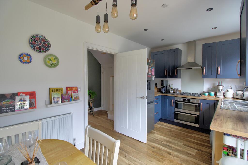 IMG_0155_6_7_Interior 4