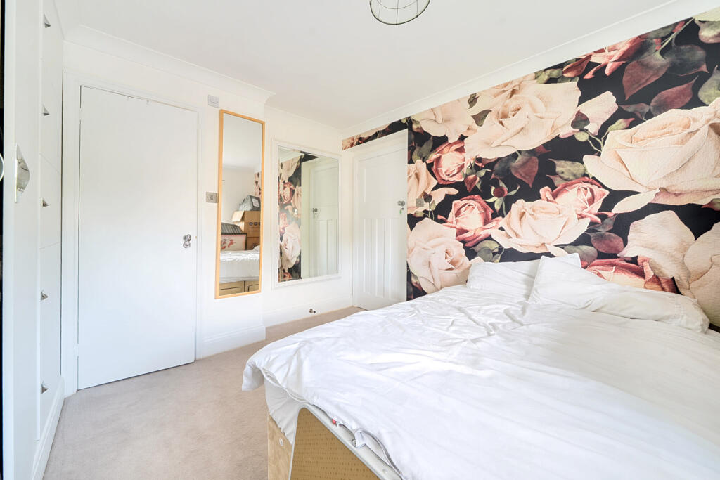 1305055-24-684fe1...