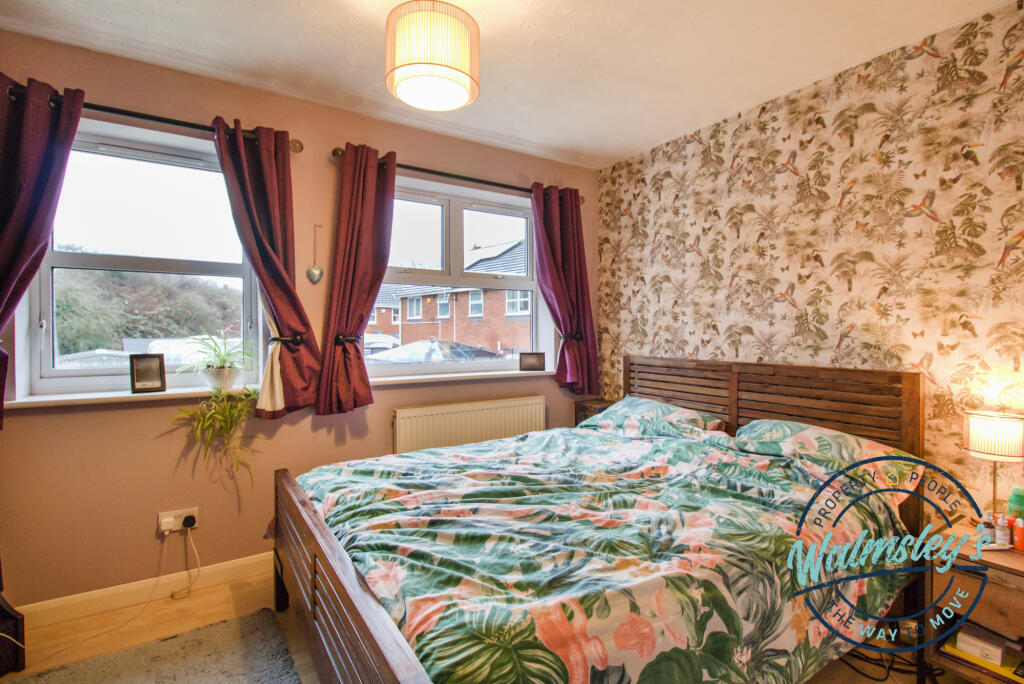 Rear double bedroom