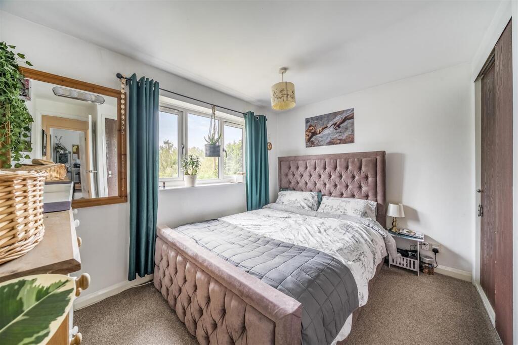 36 Shortheath Road, Moira